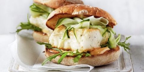 Fishburger with chili mayo